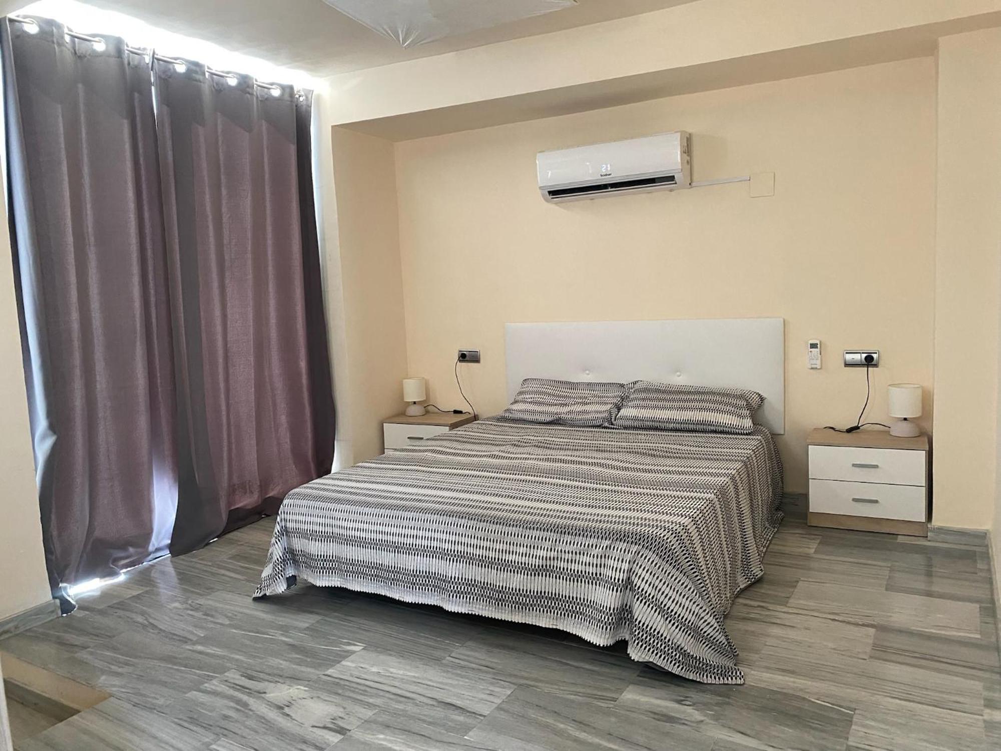 Appartamento Atico Con Vistas En Granada Centro Esterno foto